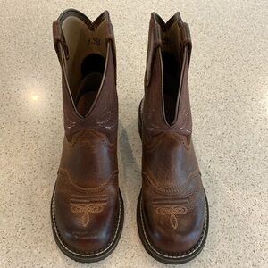 Women’s Ariat 8.5B Boots